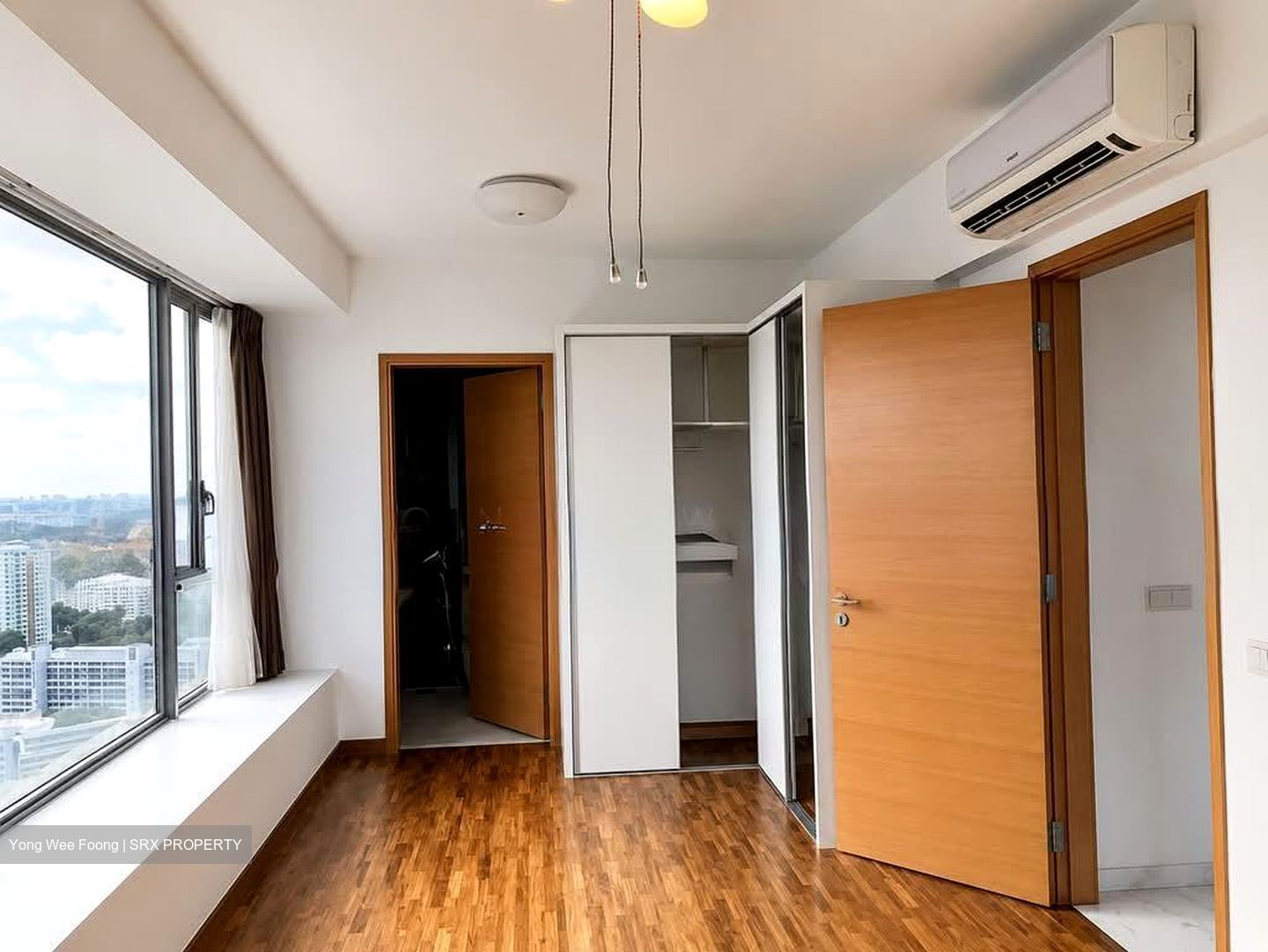 Centro Residences (D20), Condominium #566638791